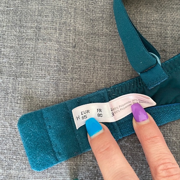 New Fancy Bra - Picture 3 of 3